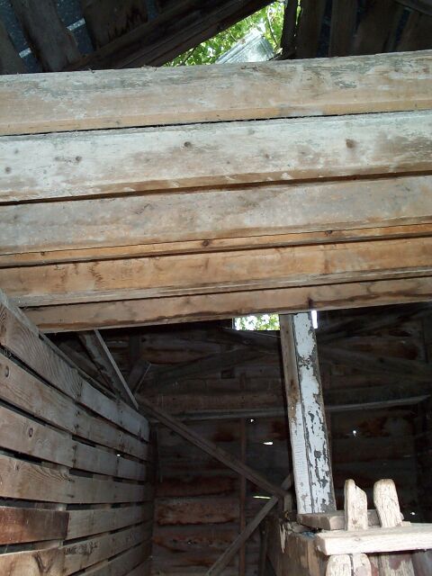 cornCrib3